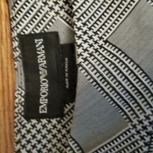 EMPORIO ARMANI Women's Gray/Black/White Glen Plaid Pants in size 8 (42 European) - Picture 2 of 9